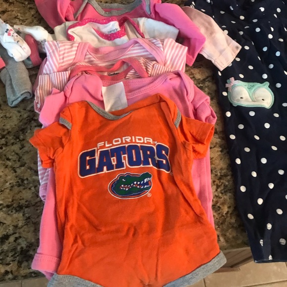 Bundle of 0-3 month girls items.. - Picture 3 of 7